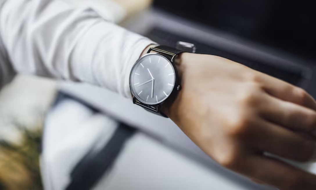 Jak vybrat hodinky logo